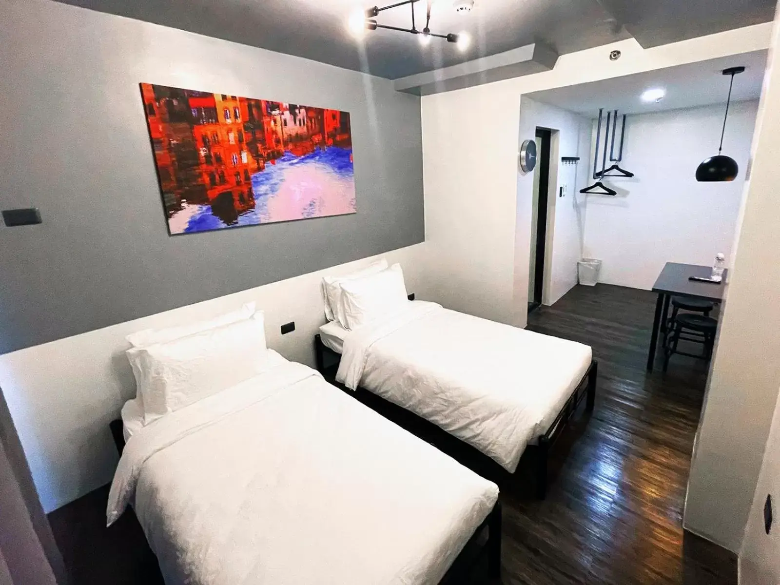 Bed in mySTAY Hotel BGC North
